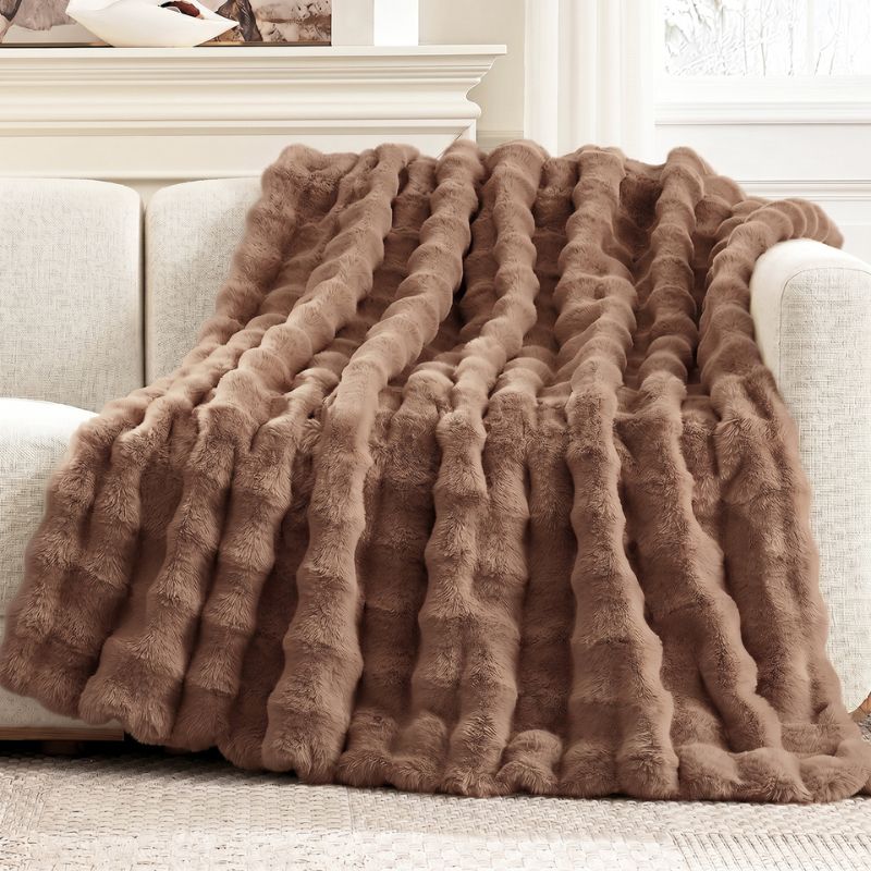 #color_Brown
