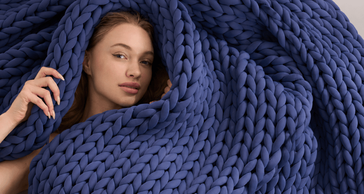 How a Cooling Weighted Blanket Can Help Hot Sleepers Rest More Comfortably - Cozy Bliss