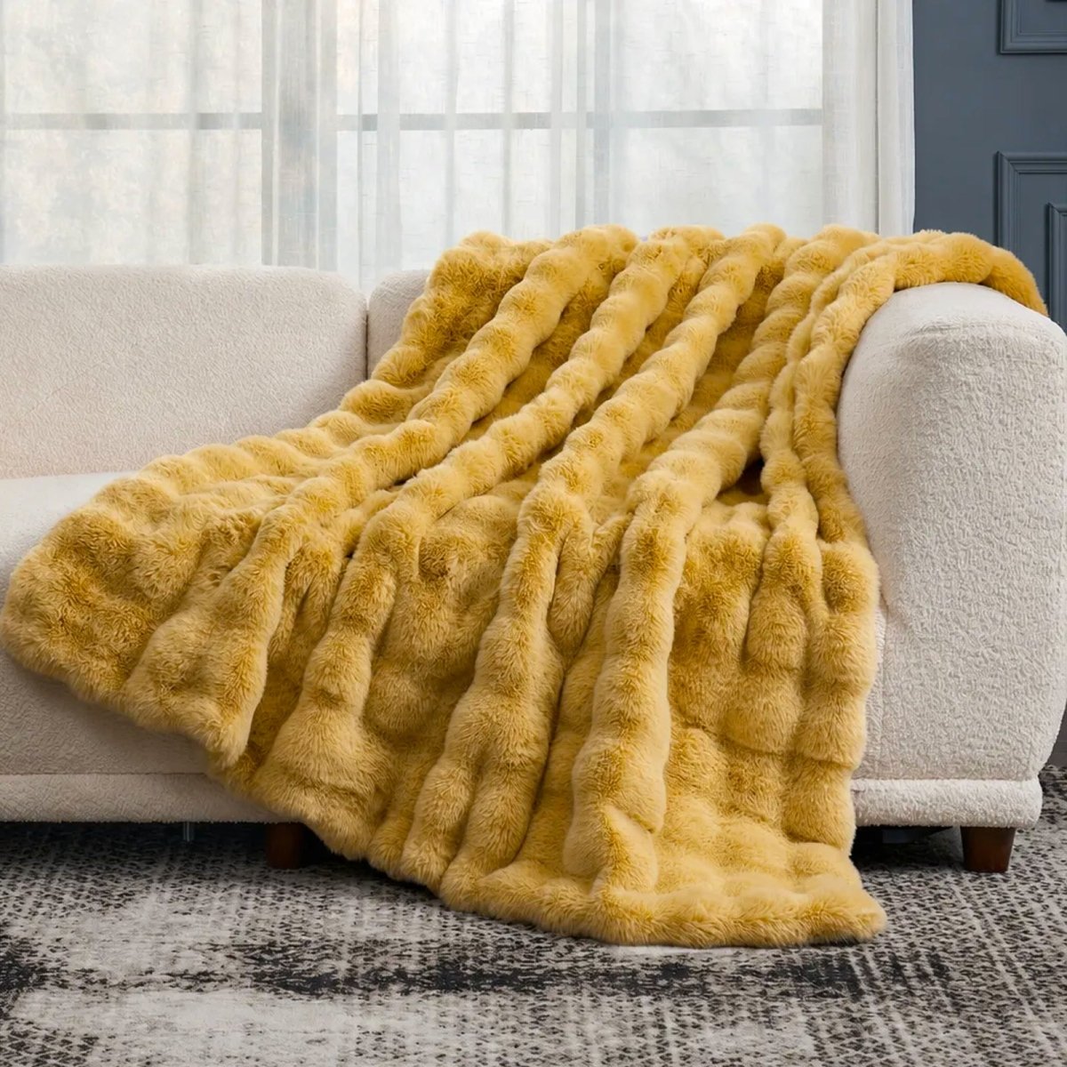 #color_Yellow