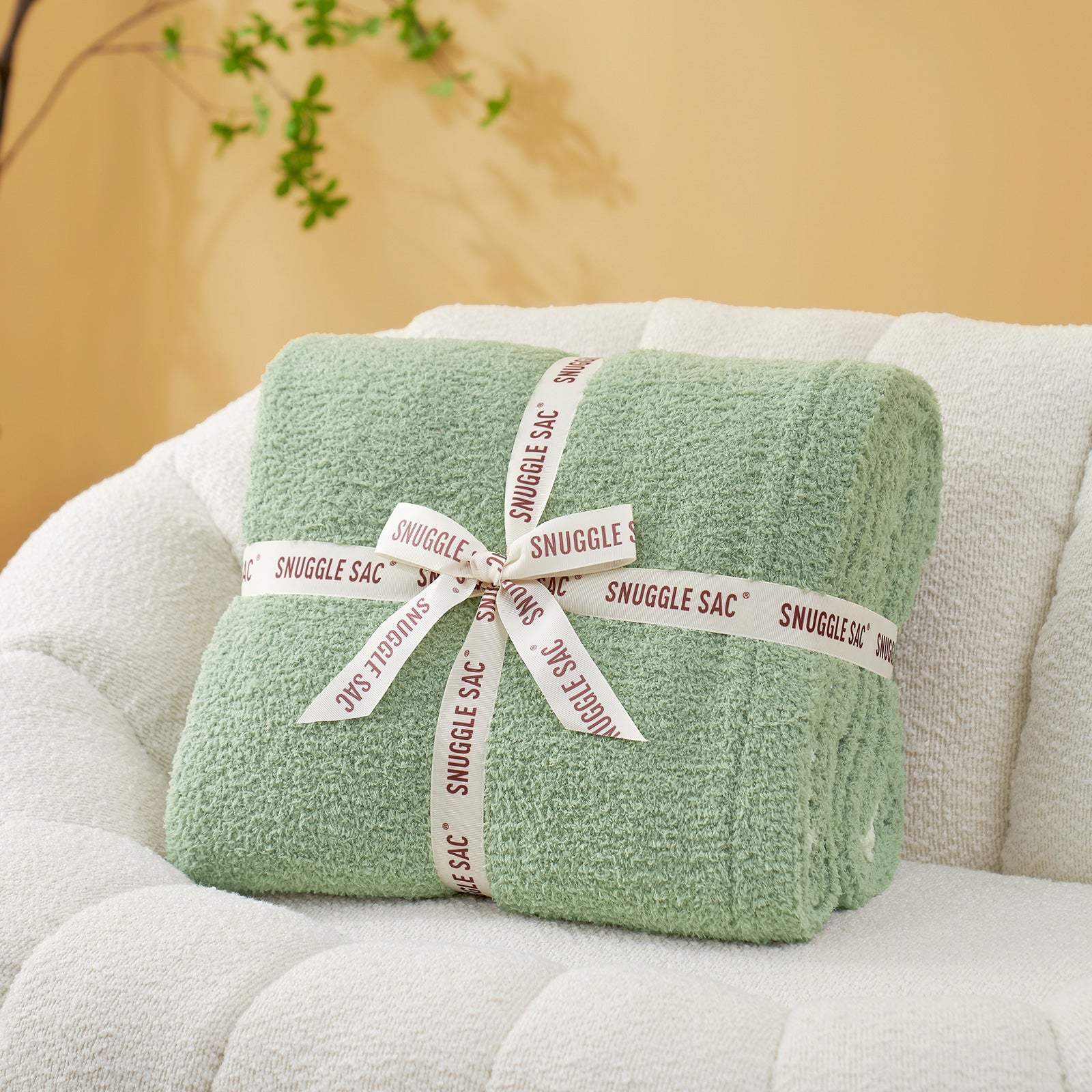 Solid Heather Feather Yarn Throw Blanket