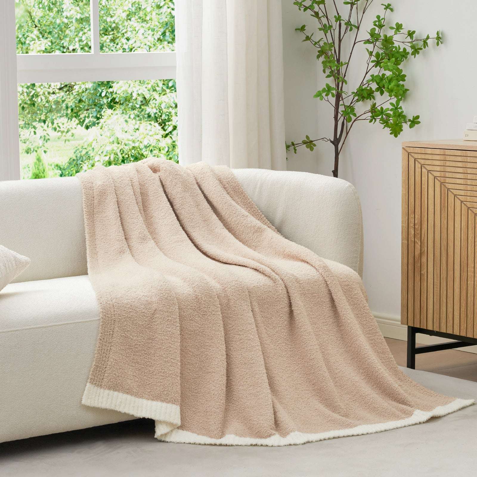 Solid Heather Feather Yarn Throw Blanket