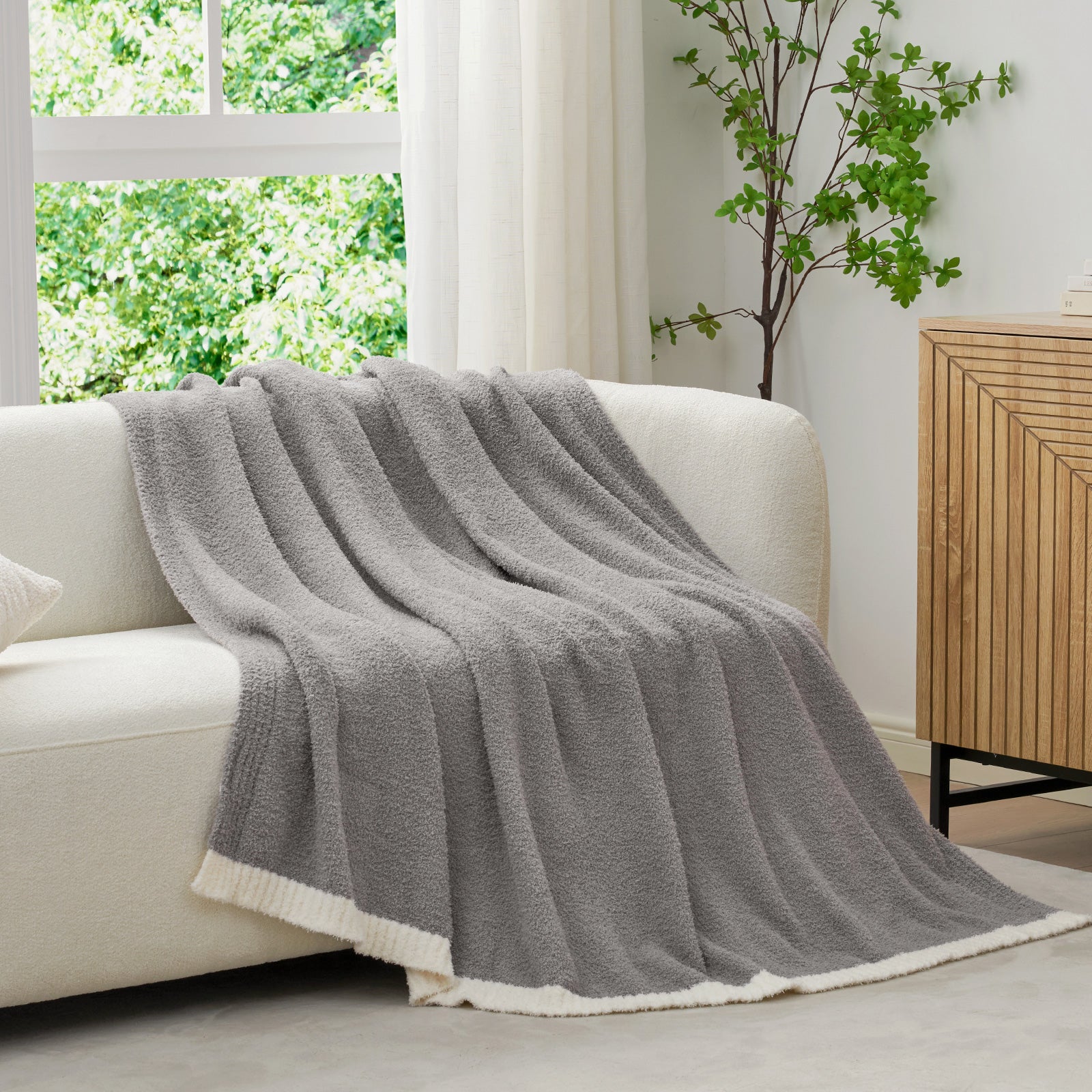 Solid Heather Feather Yarn Throw Blanket