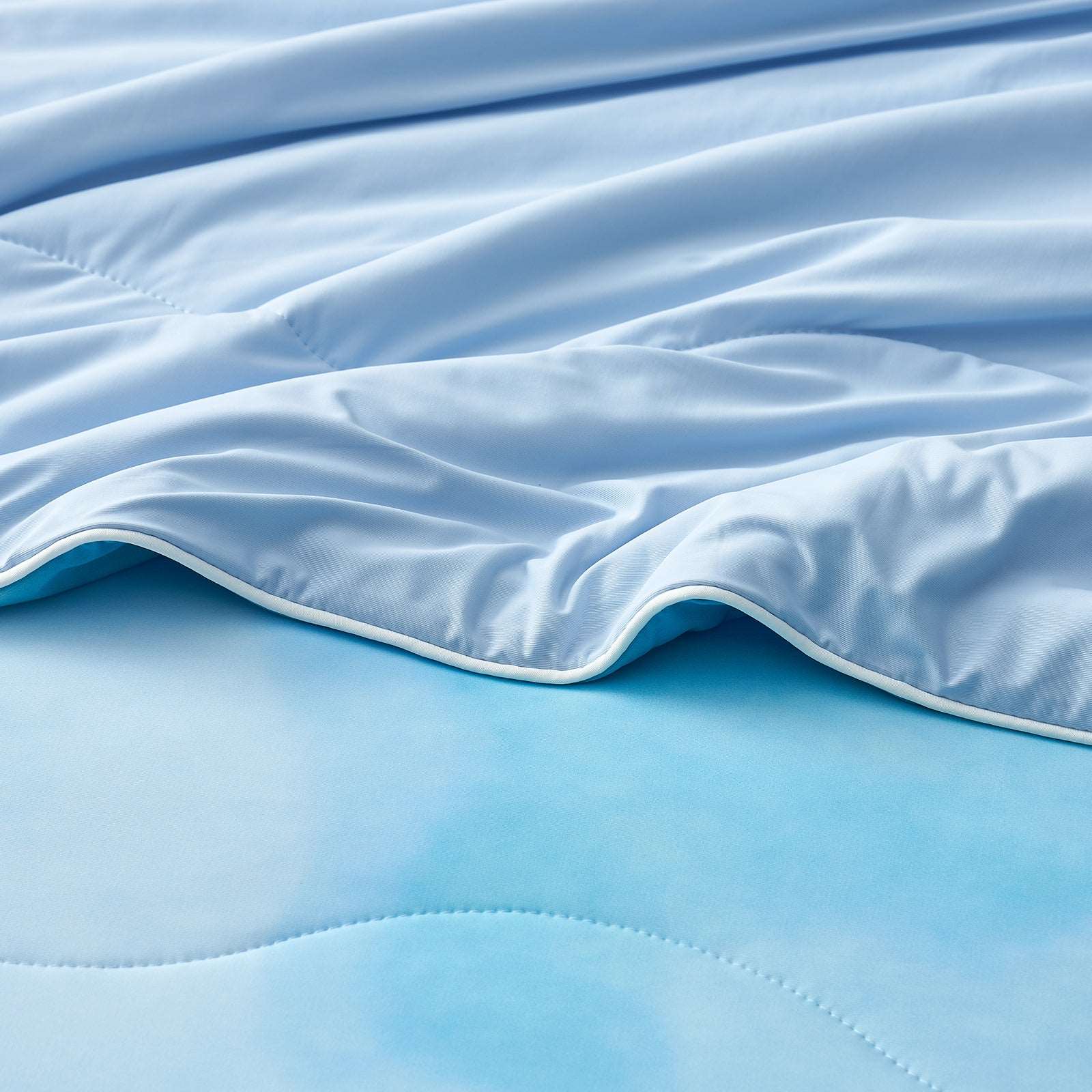 Watercolour Blue Cooling Comforter