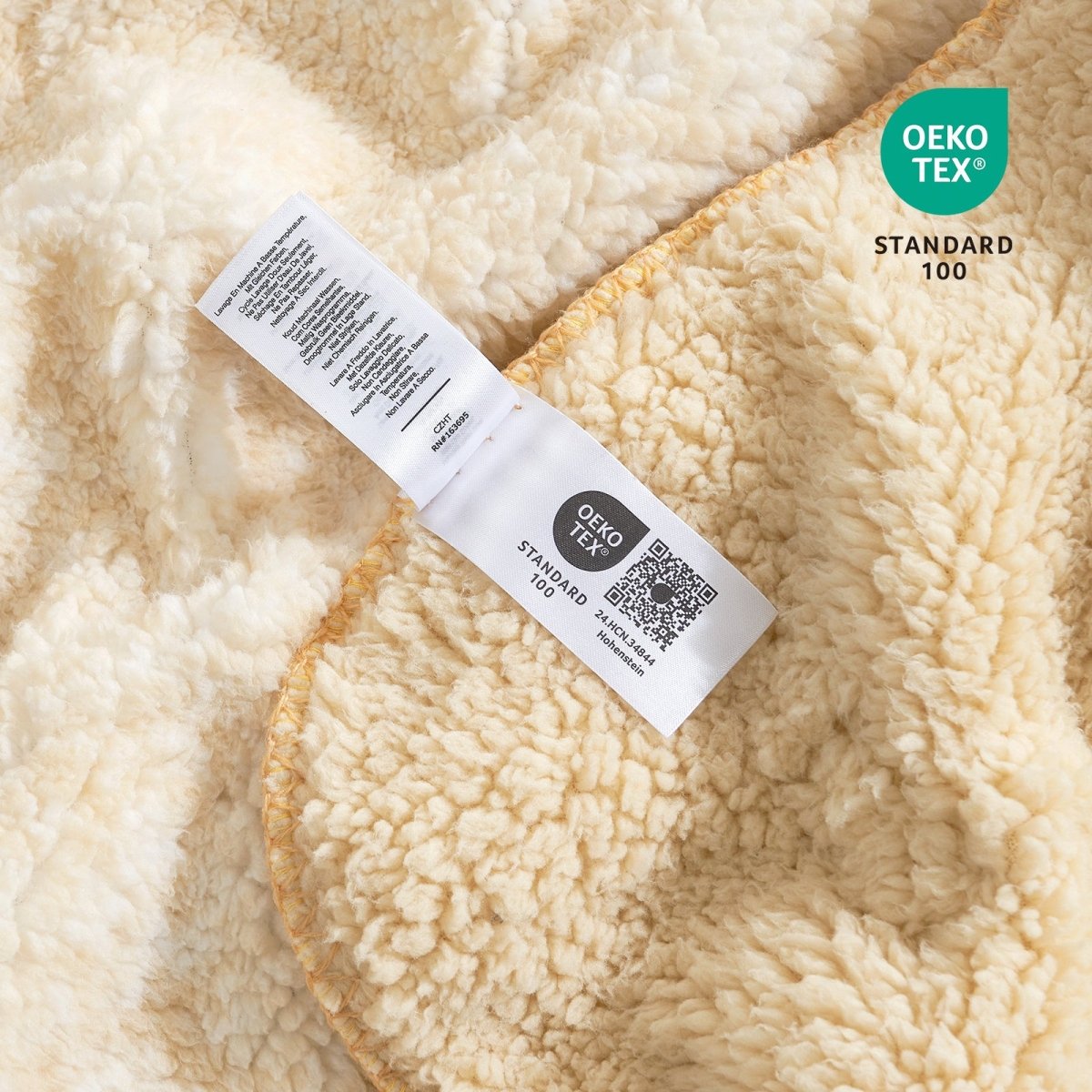 Reversible Sherpa Fleece Throw Blanket | Cozy Bliss