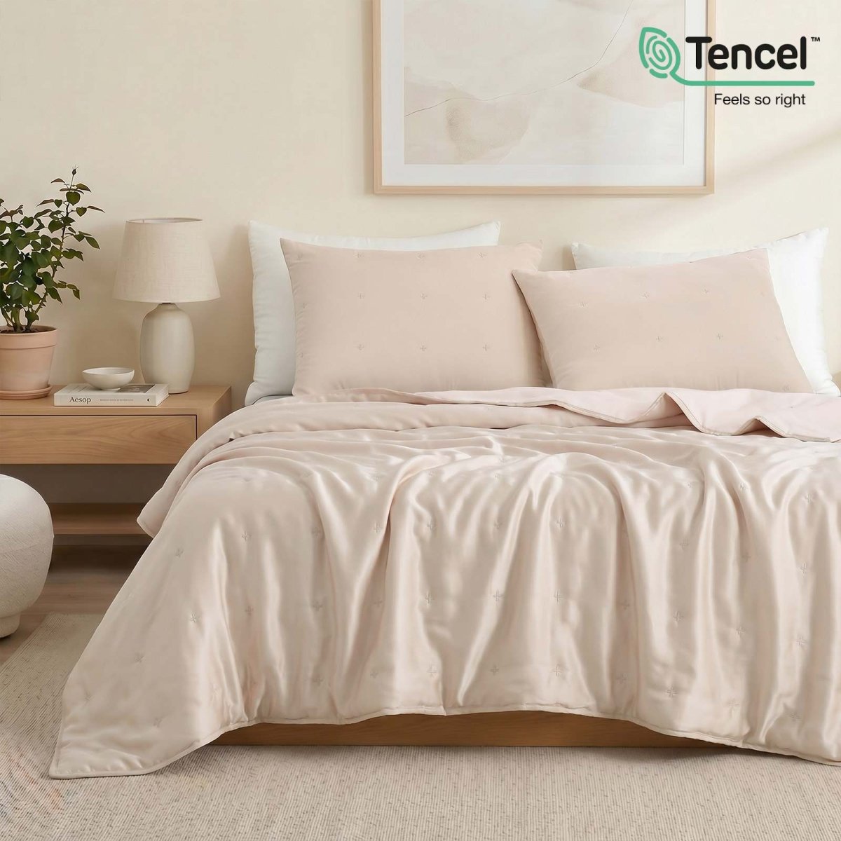Cozy Bliss Luxurious Tencel™ Lyocell Cooling Comforter in white front view.#Color_Champagne